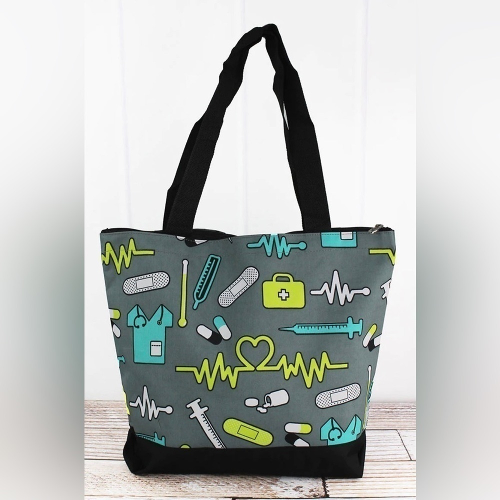 NURSE LIFE WITH BLACK TRIM
TOTE BAG nwt T7